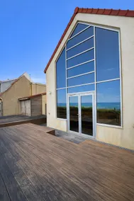Charming seaside fisherman-style house - Image 2