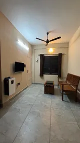 Brand New, Modern, Bright 1 Bed-Hall-Kitchen - Image 4