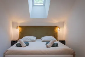 Hostcare - La Roche – Duplex - Heart of Les Eyzies - Image 4