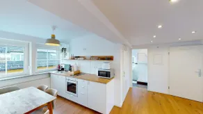 YUVA HOMES am Kurpark - Skyline Apartment - Image 3