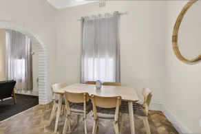 The Clifton Beach Apartment - Image 4