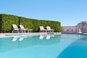 Woodleigh Country Lodge - Fishing Lakes, Heated Outdoor Swimming Pool 500yrds on Sister Park , Pool Open May to September - Image 5