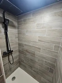 Independent 22 m² studio, air conditioning, equipped kitchen - Image 3