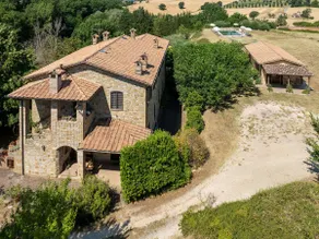Il Giuncheto Apartments, Pool, Umbrian Countryside - Image 4