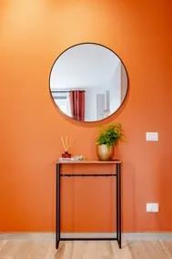 Modern two-room apartment, with private parking, A1 tollbooth - Image 4