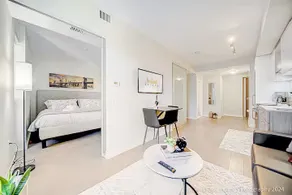 The Urban Homestead by Instant Suites - Image 5
