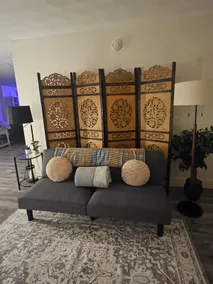 Cozy Botanical 2BR Retreat - in town - Image 5