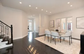 The Credit River House | Lux | 4BR | Near Pearson - Image 2