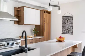 Elegant new 2 bedroom unit in Vancouver's best - Image 3
