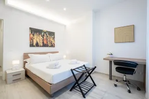 Comfortable and well-connected to the city center - Image 2