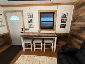 Peaceful 1BR Escape-Relax & Unwind - Image 2