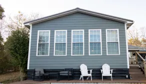 Charming lakeside cottage - Image 5