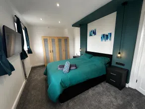 Luxury home in Barnsley - Image 5