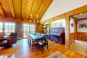 Custom 5BR with deck, wood stove, & mountain views - Image 5
