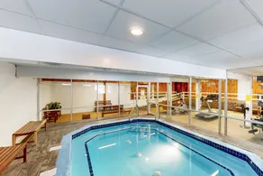 2BR Condo w/heated pool, sauna, game room, tennis - Image 2
