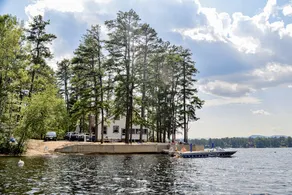 Secluded 4BR Lakefront | Dock | Firepit - Image 4