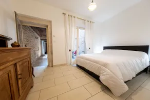Atypical apartment - Image 4