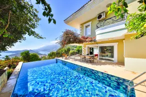 Villa Noyan Stunning Sea View - Image 2