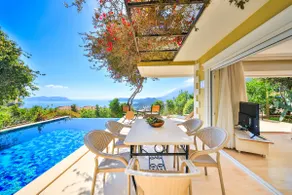 Villa Noyan Stunning Sea View - Image 4