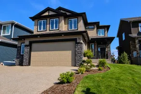 Luxe 4BR | 3.5 Bath | A/C | Fireplace | Patio - Image 2