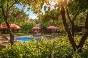 Pool, surrounded by nature, close to sea. - Image 4