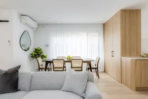 Two Bedrooms Deluxe Apartment - Including Parking - Image 2
