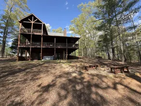 Tranquility Cabin: Game Room, Fire Pit & Hot Tub - Image 5