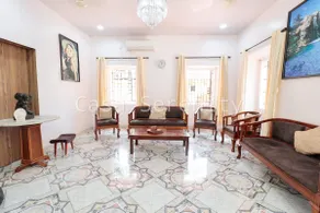 Papa’s House - Casa Serenity | Portuguese Villa - Image 5