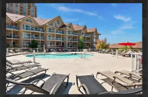 Waterfront Executive Suite on Sunset. - Image 5