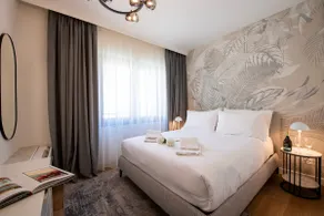 Boutique Suites Two Bedroom Apartment Deluxe - AC - Image 4