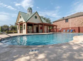 Summer Getaway - 3BR/2 Bath Home w/ Pool Access - Image 4