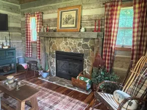 Peter's Creek Retreat - Image 4