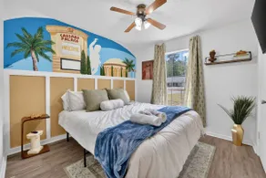 Vegas Themed /Poker Table /Family Fun/Many Beds - Image 4