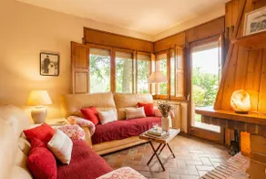 Shelter with Fireplace and Views - Image 3