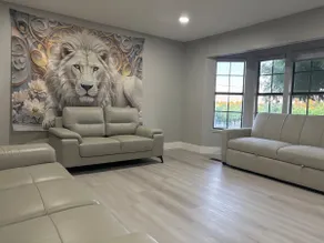 Vintage Vineyard Estate - Image 4