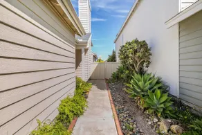 Carlsbad Coastal Escape Walk To Beach• Legoland - Image 5