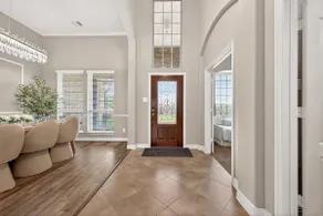 Luxurious, Entertainment-rich Resort in Richmond - Image 5
