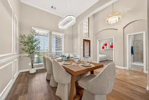 Luxurious, Entertainment-rich Resort in Richmond - Image 4