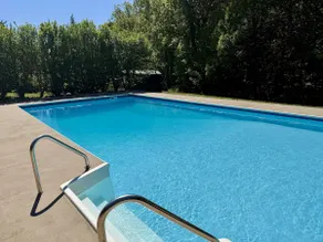 Private Basement Suite • Pool• 4 Min to Liberty - Image 2