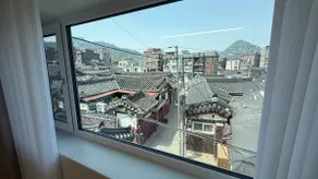 Sun-Drenched| 55㎡+65㎡| Hanok View, palace, 4 Baths - Image 5