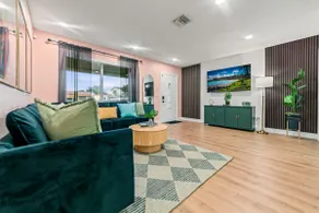 12-20m to Downtown/Beach |Pool, Mini Golf, Firepit - Image 5