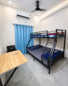 Cozy and affordable flat for friends and family - Image 2
