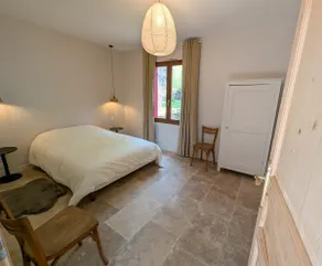 Small haven on the edge of the forest - Image 3