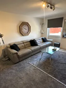 Modern 2 Bed House | 2 Parking Spaces | Sleeps 7 - Image 4