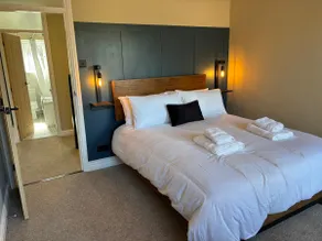 4 Waterside Accommodation, Newark - Image 3