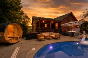 Slps 15, Hot tub, Sauna & Game room - Gateway FLX - Image 5