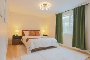 Shoreline Scandi Sanctuary | Townhouse Near Trails - Image 3