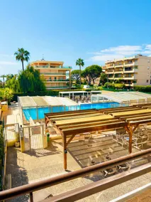 Dolce Vita: Pool, Tennis, and Beach within Walking Distance - Image 2
