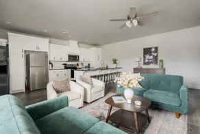 301 - West Side, 3rd floor, sleeps 6 - Image 5