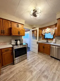 Convenient & Cozy Peaceful, Bungalow - Image 4